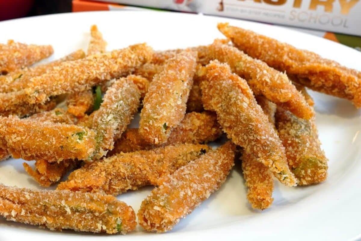 Quando você experimentar esse quiabo empanado não vai querer de outro jeito mais 192 quiabo empanado