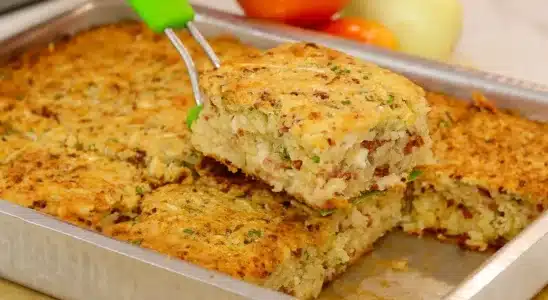 Você já comeu torta salgada de mandioca? Veja como fica deliciosa e cheia de sabor 2 torta salgada de mandioca