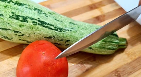 abobrinha com tomate