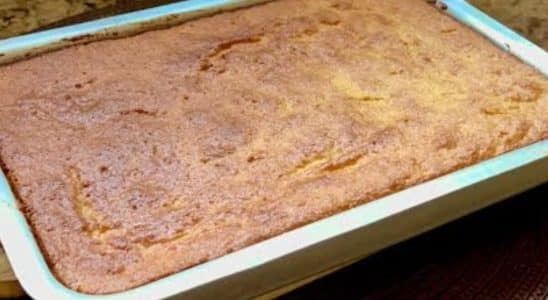 bolo cozido de fubá