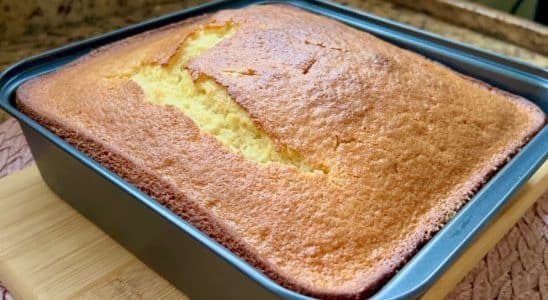 bolo simples caseiro