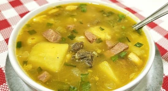 caldo de mandioca