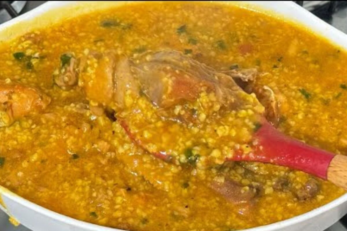 Canjiquinha com frango deliciosa para você fazer no jantar da sua família 17 canjiquinha com frango