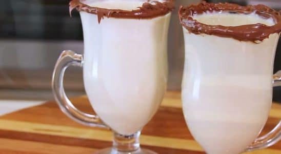 chocolate branco na taça