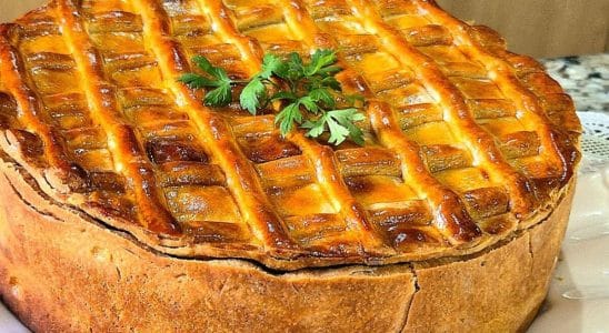 empadão de frango com requeijão