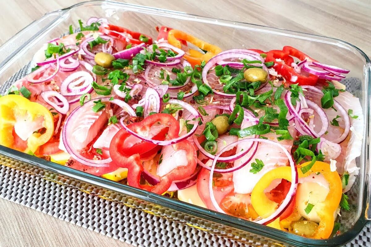 Filé de peixe assado completo e com tempero na medida certa 183 filé de peixe assado