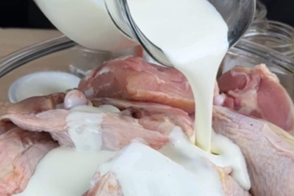 Receita de almoço de domingo: frango assado com creme de leite fica maravilhoso 187 frango assado com creme de leite