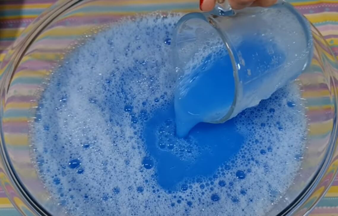 lava roupas líquido caseiro