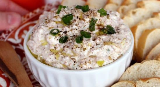 patê de calabresa acebolada