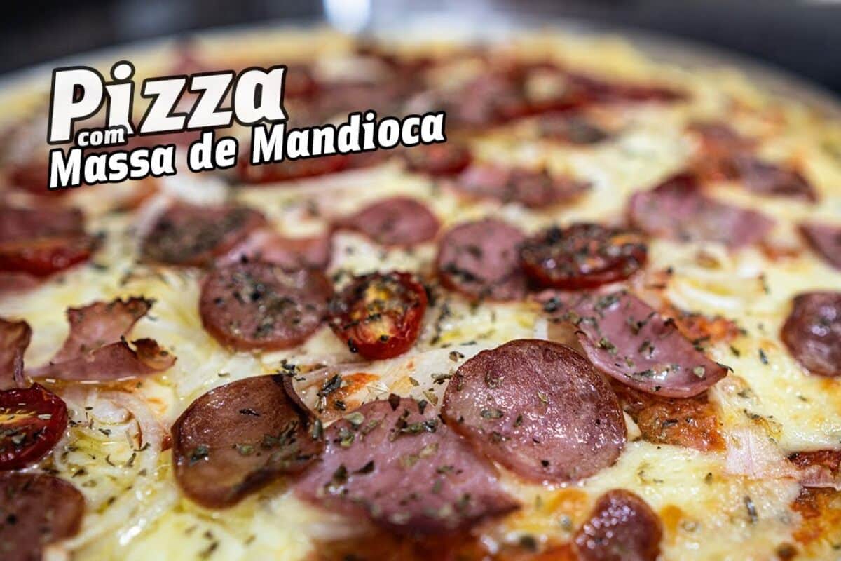 Você já fez pizza com massa de mandioca? Veja como fica deliciosa 111 pizza com massa de mandioca