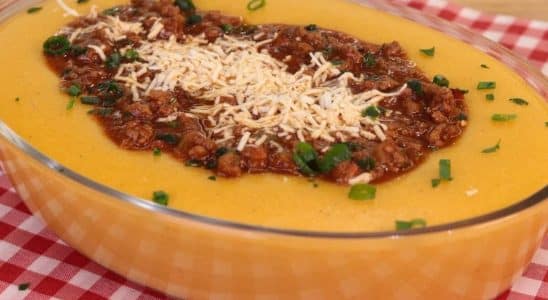 polenta com carne moída