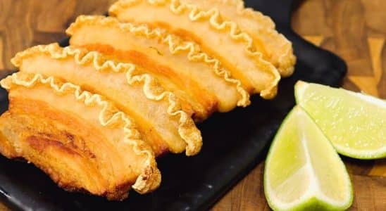 torresmo frito na água