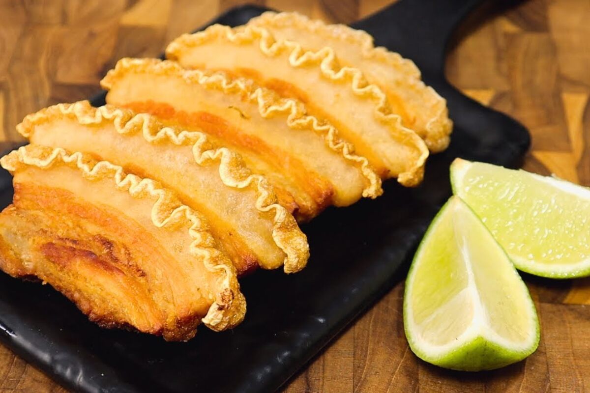 torresmo frito na água