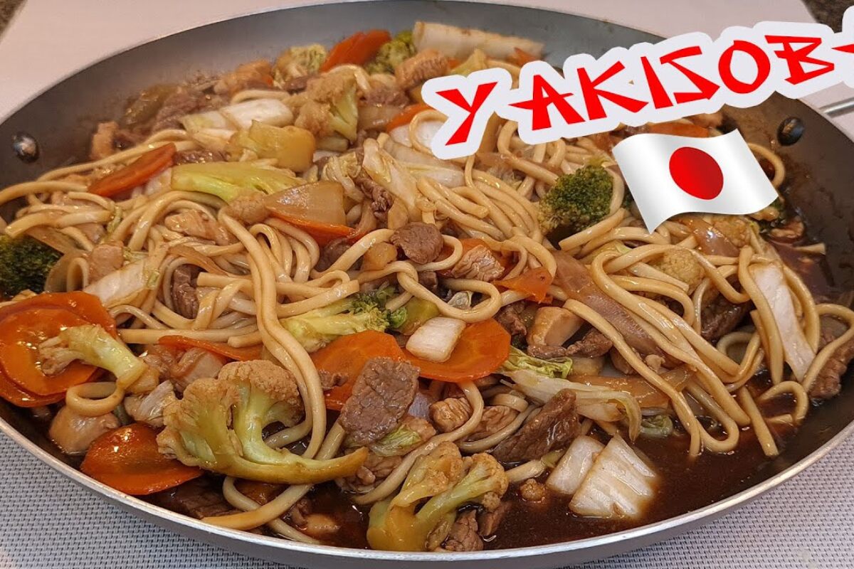 Yakisoba caseiro com o macarrão bem soltinho igual de restaurante de shopping 139 yakisoba