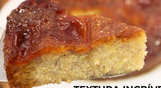 bolo de banana caramelizada