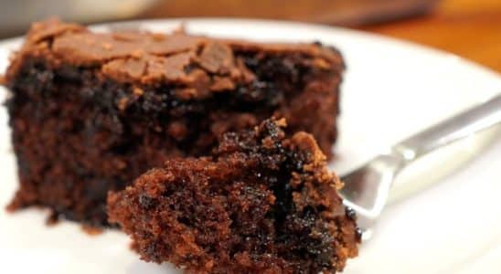 bolo de chocolate com casquinha