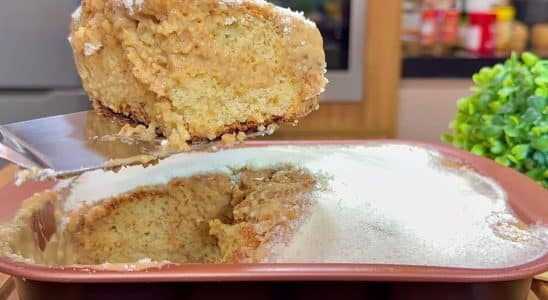 bolo de doce de leite quente