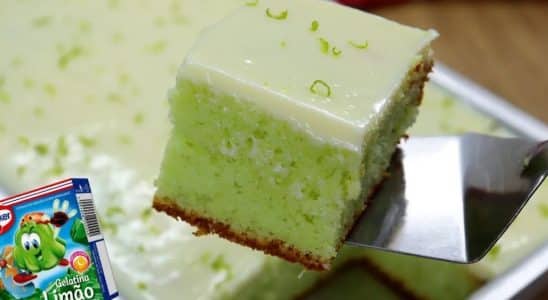 bolo de gelatina de limão