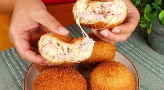 bomba de presunto e queijo