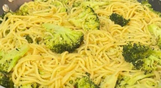 espaguete ao alho e óleo