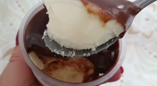 mousse de coco com ganache