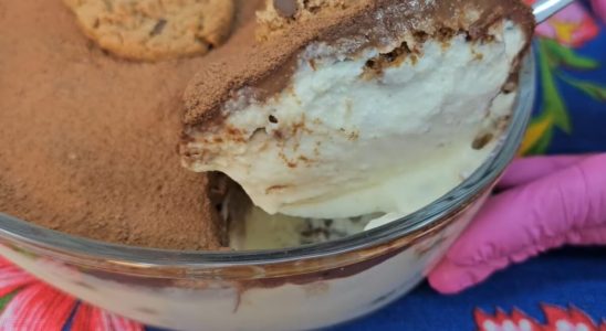 pavê de cookies com nata