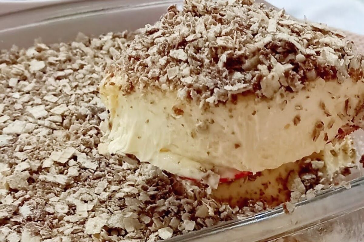 Sobremesa de 3 ingredientes que fica pronta em 10 minutos