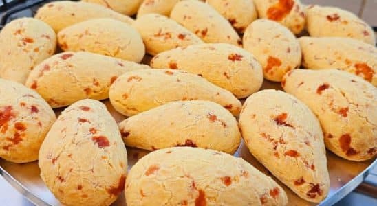 BISCOITO DE POLVILHO ASSADO