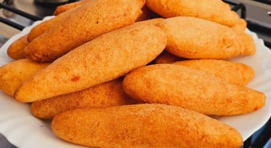 BISCOITO DE POLVILHO FRITO