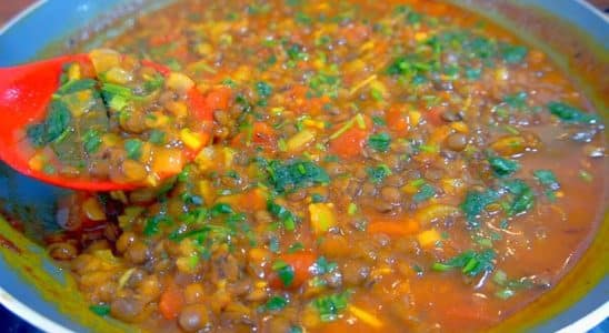 BOLONHESA DE LENTILHA