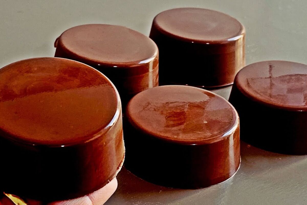 Bombom caseiro com 3 ingredientes para fazer a alegria de todo mundo na sua casa 13 BOMBOM CASEIRO