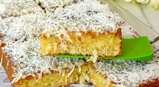 Bolo de tapioca molhadinho