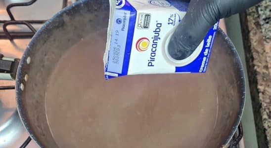 CHOCOLATE QUENTE CREMOSO