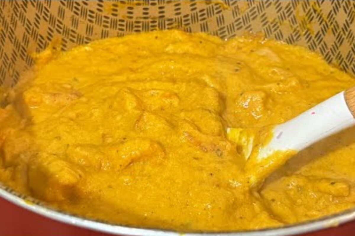 Frango com creme de milho super cremoso e fácil de fazer para o almoço 177 FRANGO COM CREME DE MILHO