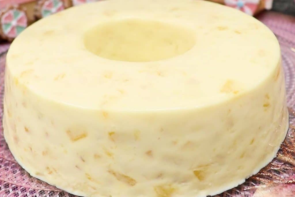 SOBREMESA DE ABACAXI CREMOSA