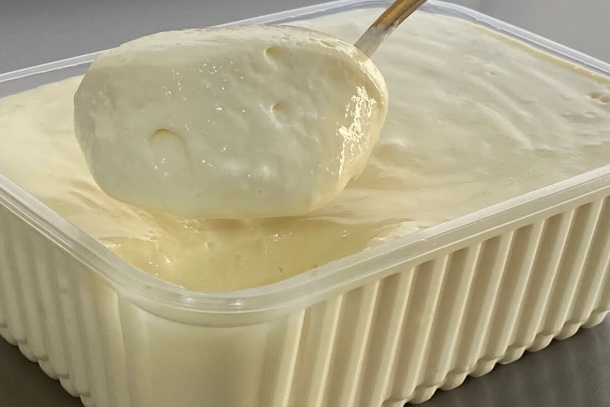 SOBREMESA DE ABACAXI SEM LEITE CONDENSADO