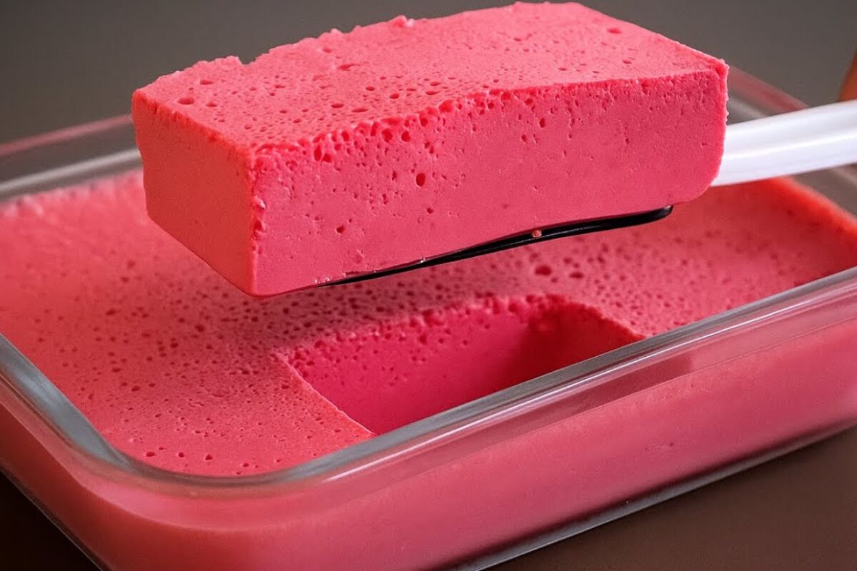 SOBREMESA DE MORANGO