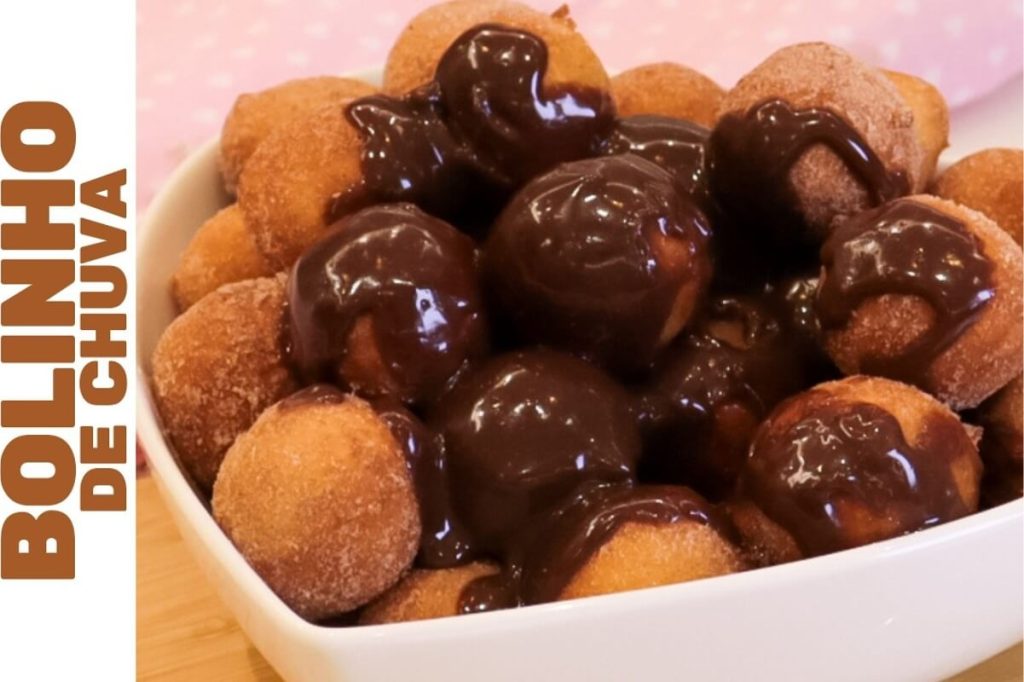 bolinho de chuva com calda de chocolate 13 08 1