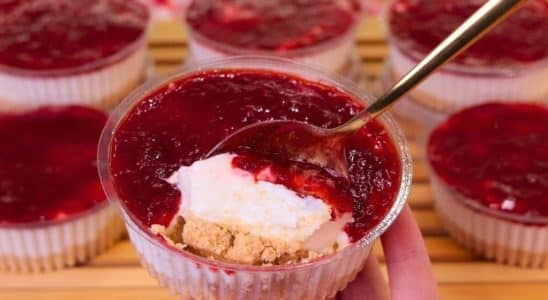 cheesecake de morango