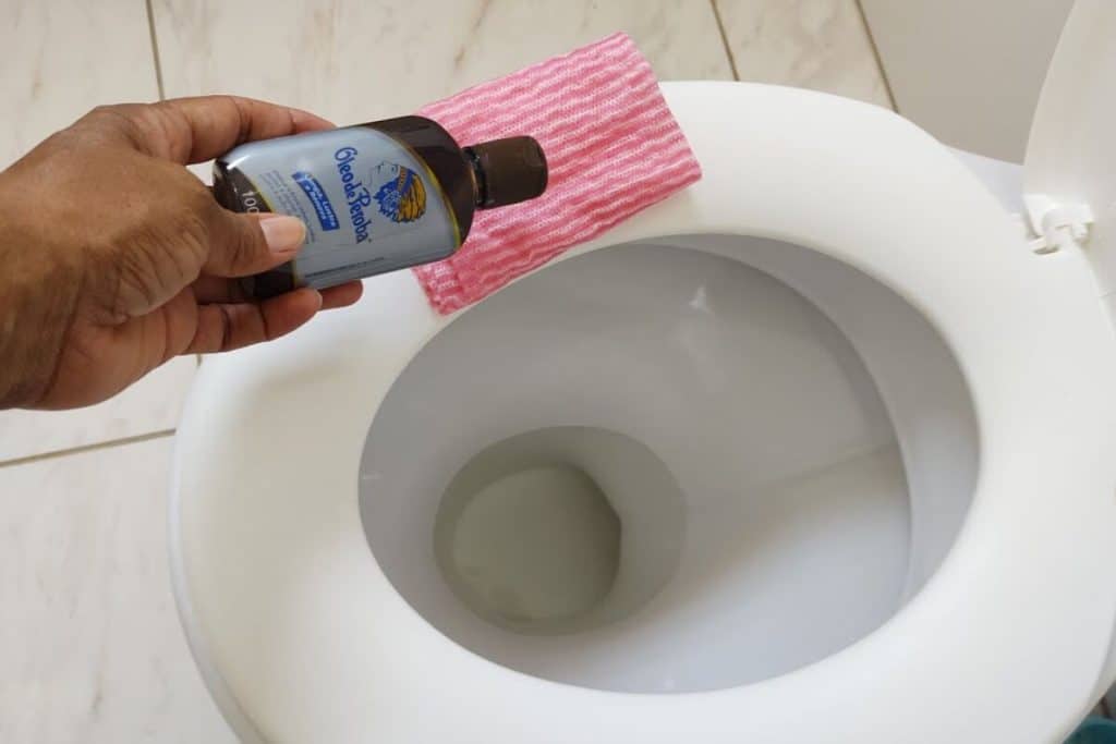 como deixar o banheiro cheiroso