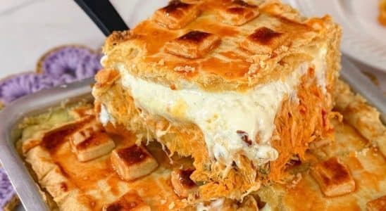empadão de frango cremoso