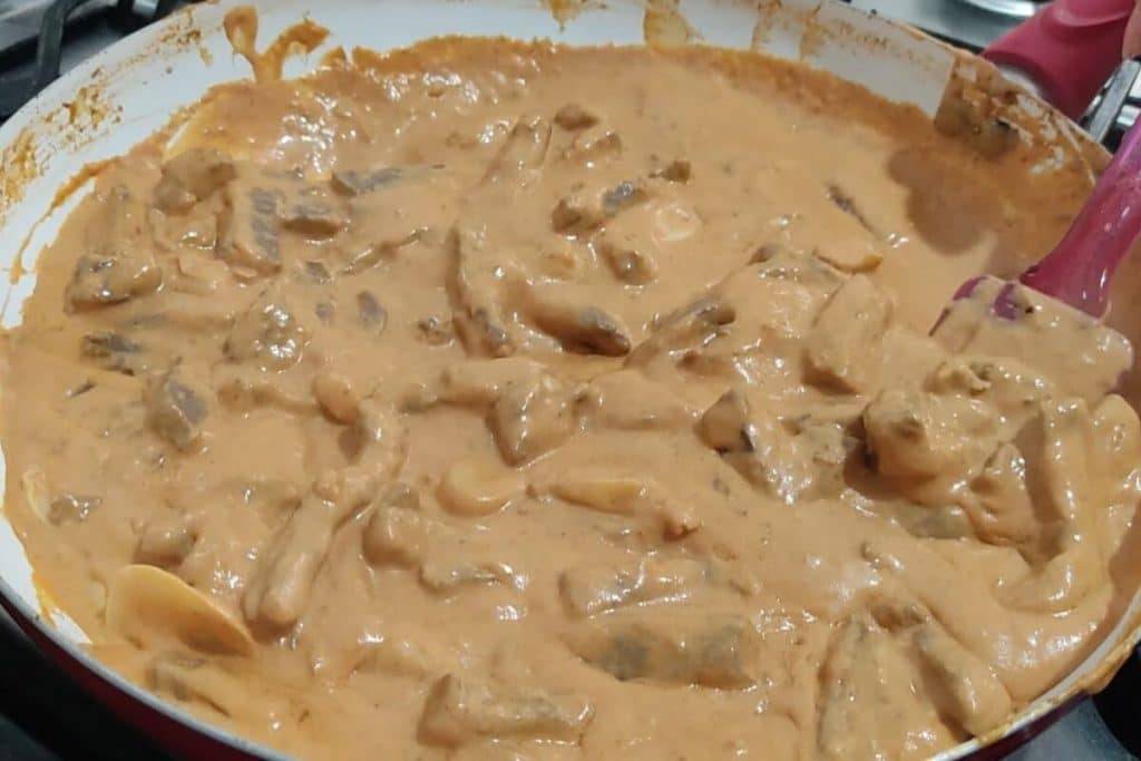 estrogonofe de restaurante