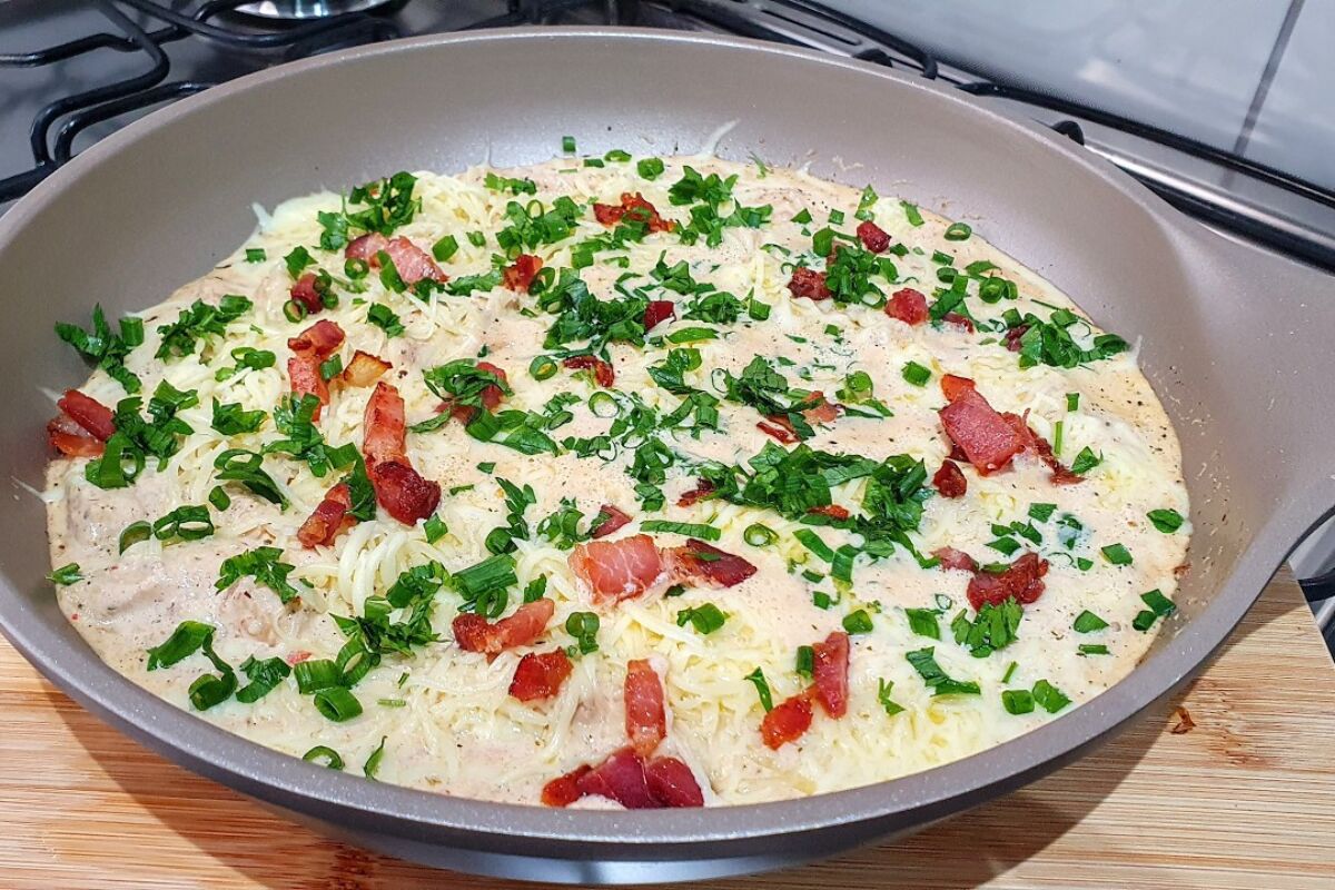 frango com creme de bacon