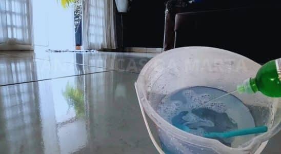 misturinha limpa piso caseira