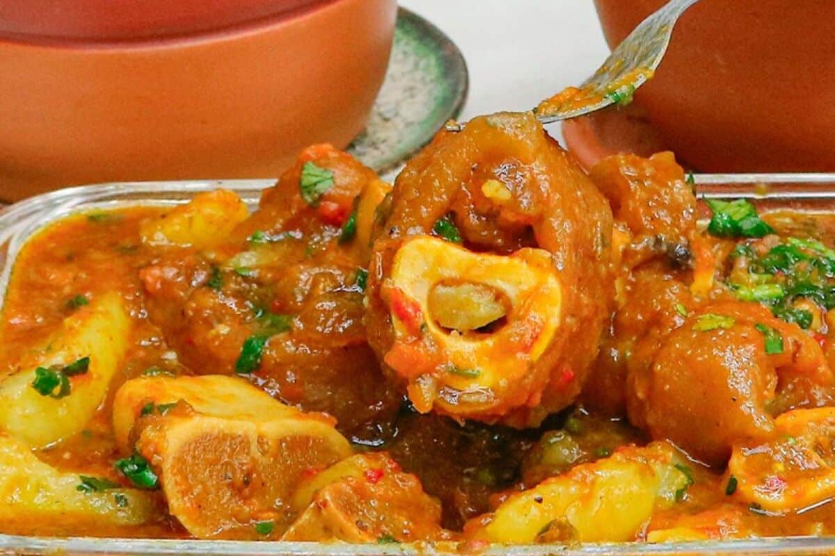 mocotó soltando do osso