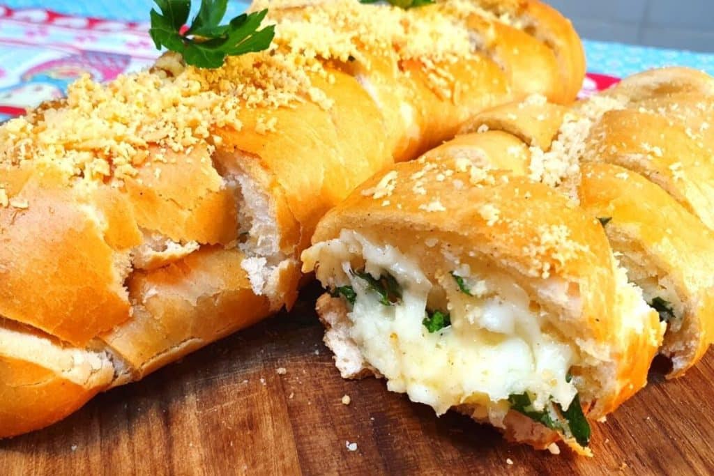 pão de alho no forno