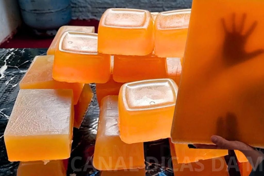 sabão glicerinado com óleo usado