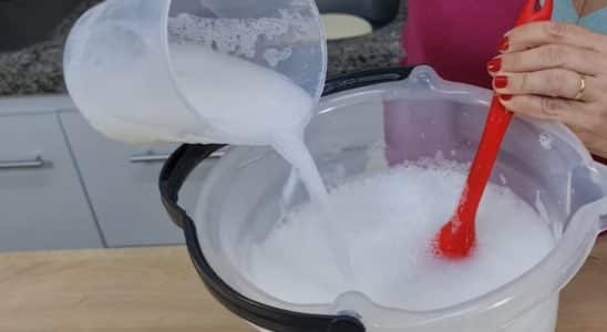 sabão líquido caseiro