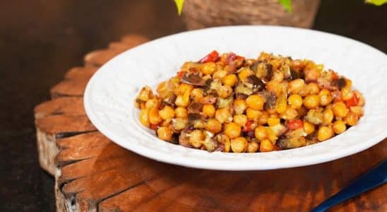 salada assada de grão de bico