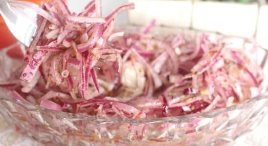 salada de cebola para churrasco